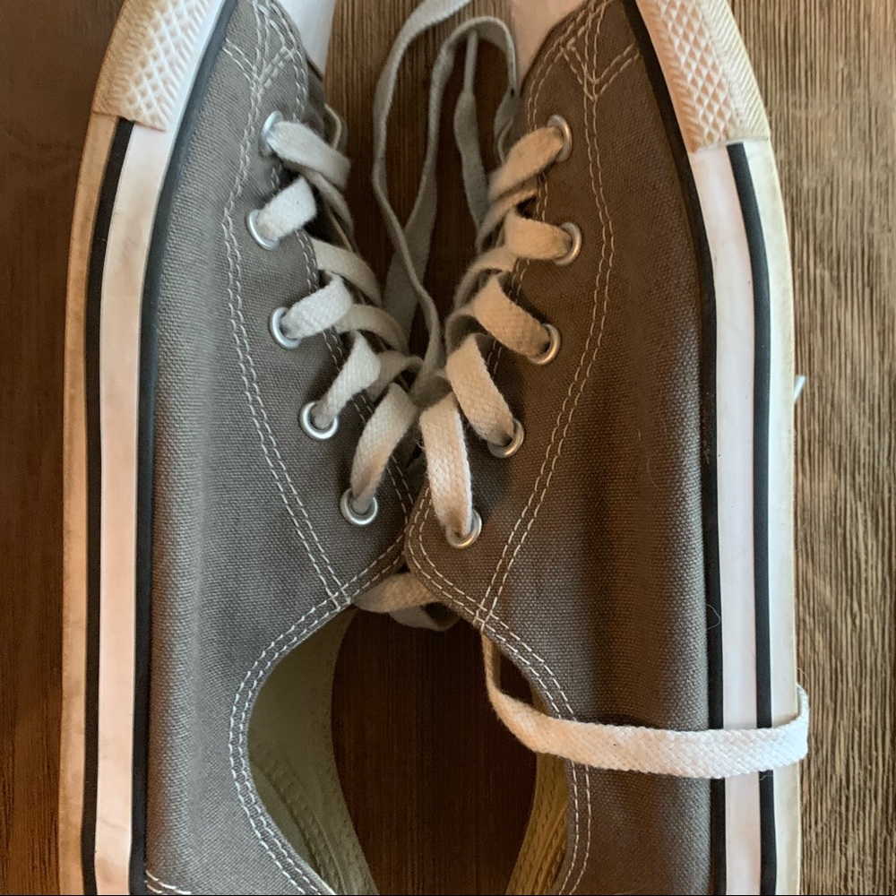 Converse Low Profile dark gray women’s 10